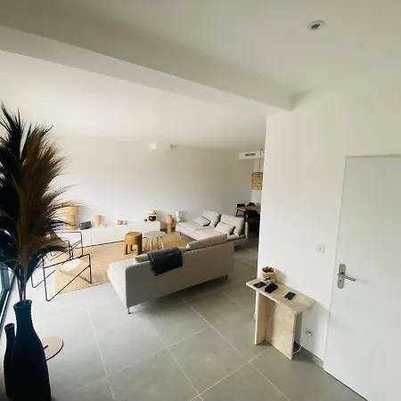 Maison Chaleureuse Climatisee
